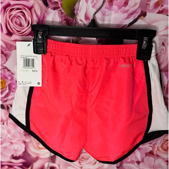Nike Girls Dry Tempo Shorts - Picture 3 of 6